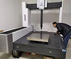 Products Inspecting4